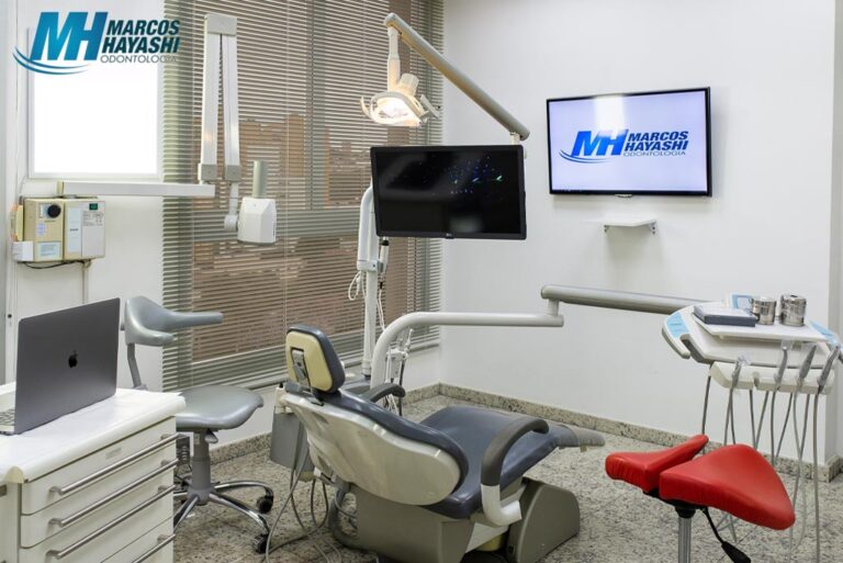 dentista-especialista-em-implantes---marcos-hayashi---galeria-002